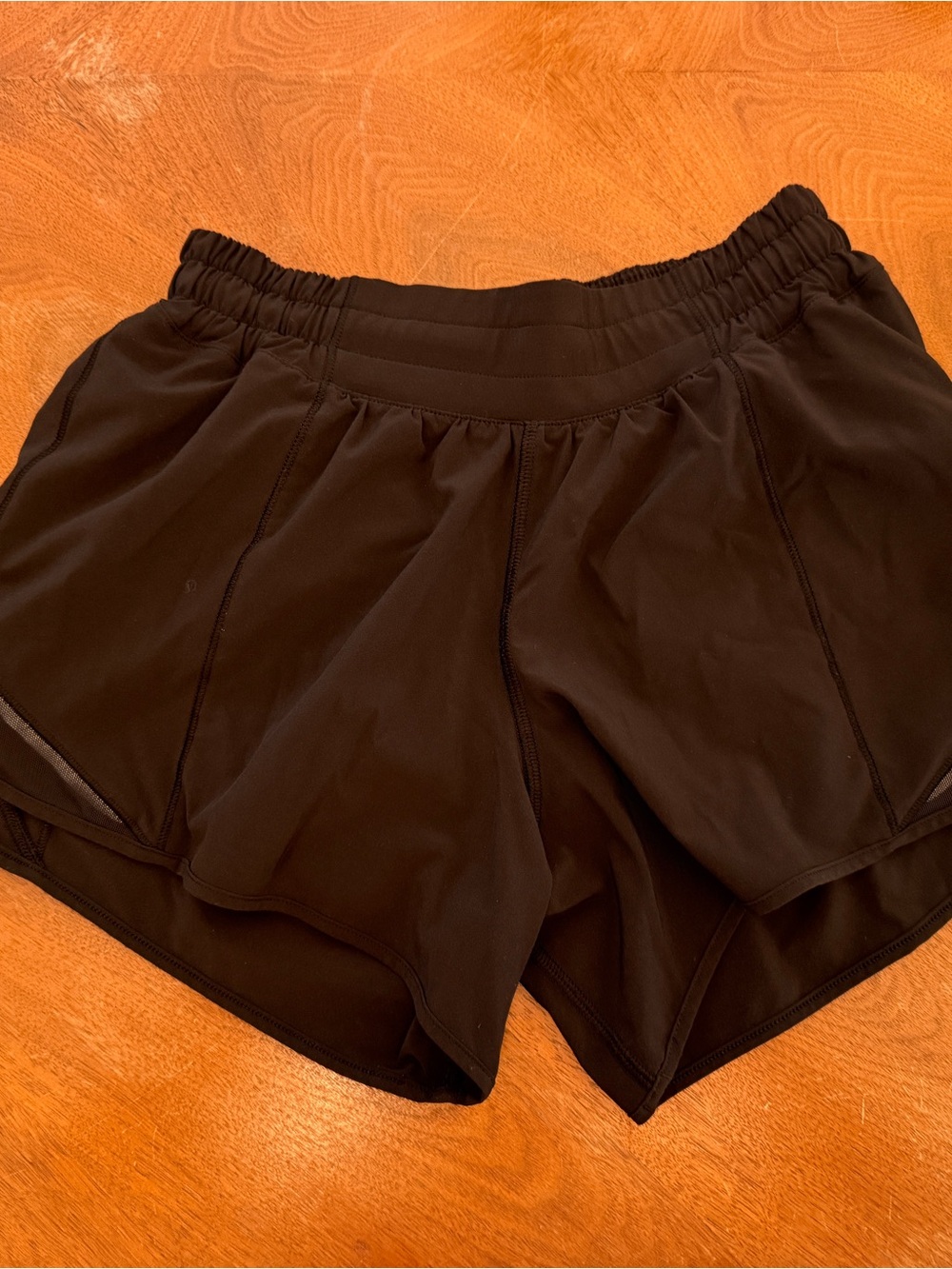 lululemon athletica Black Women's Athletic Hotty Hot Shorts